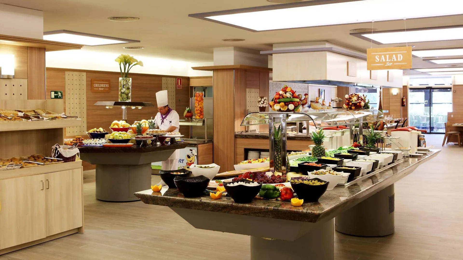 Golden Avenida Family Suites 4* Salou Hotell
