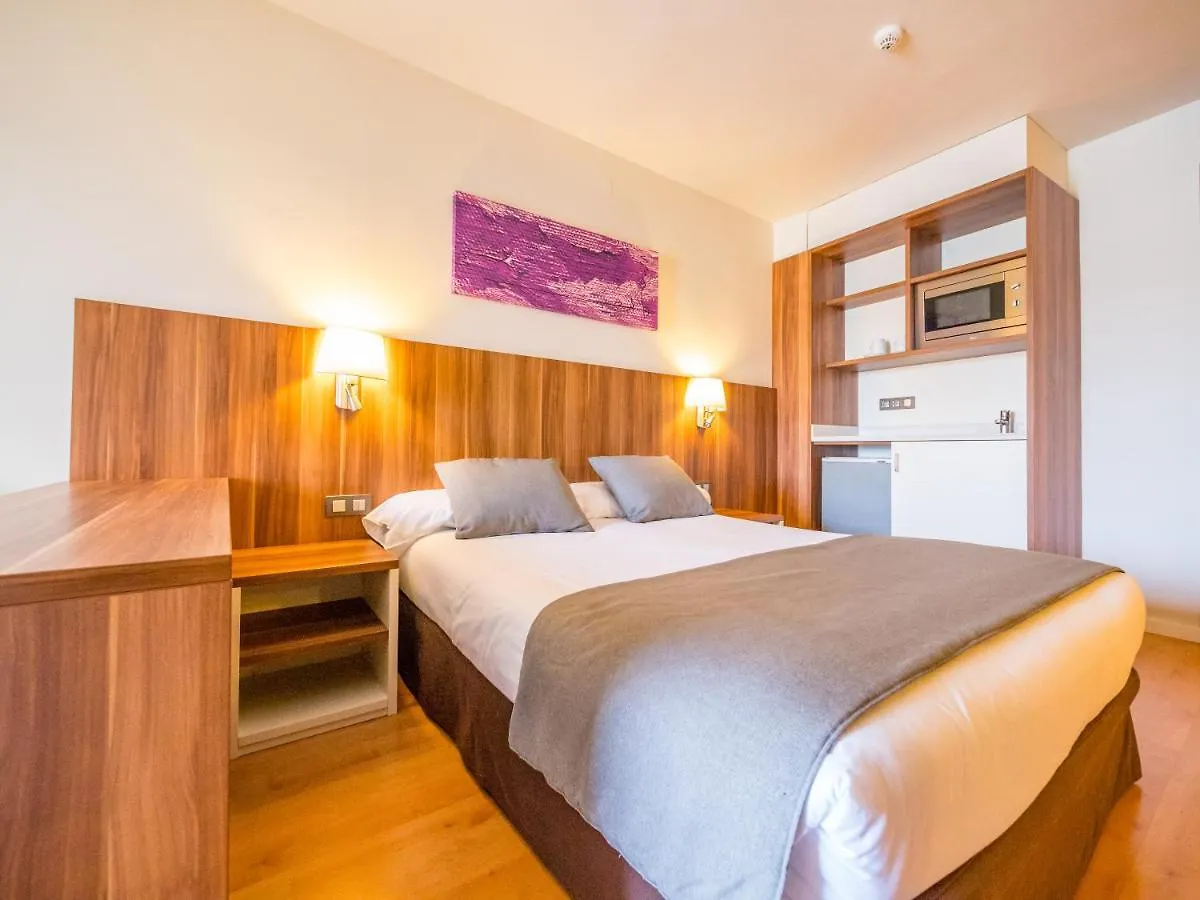 Golden Avenida Family Suites 4* Salou Hotell