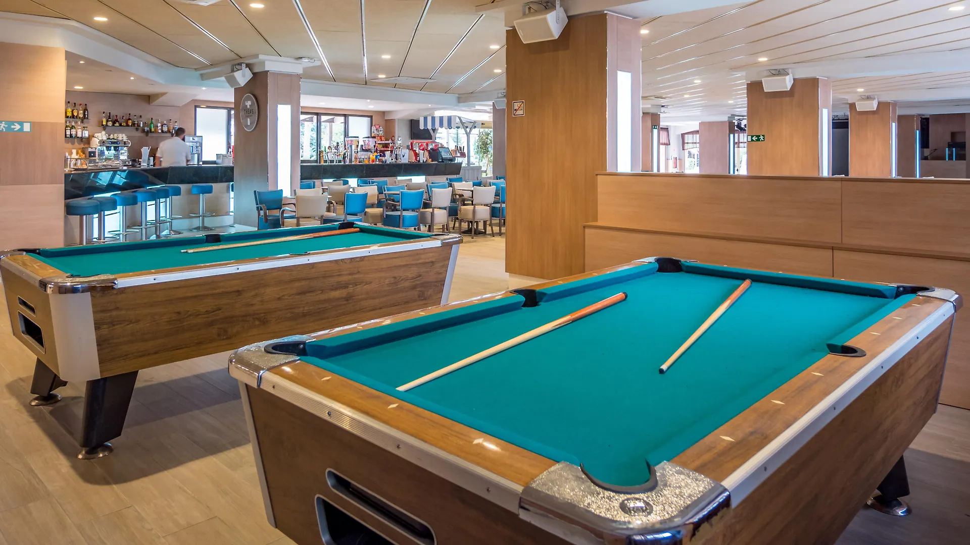 Golden Avenida Family Suites 4* Salou Hotel