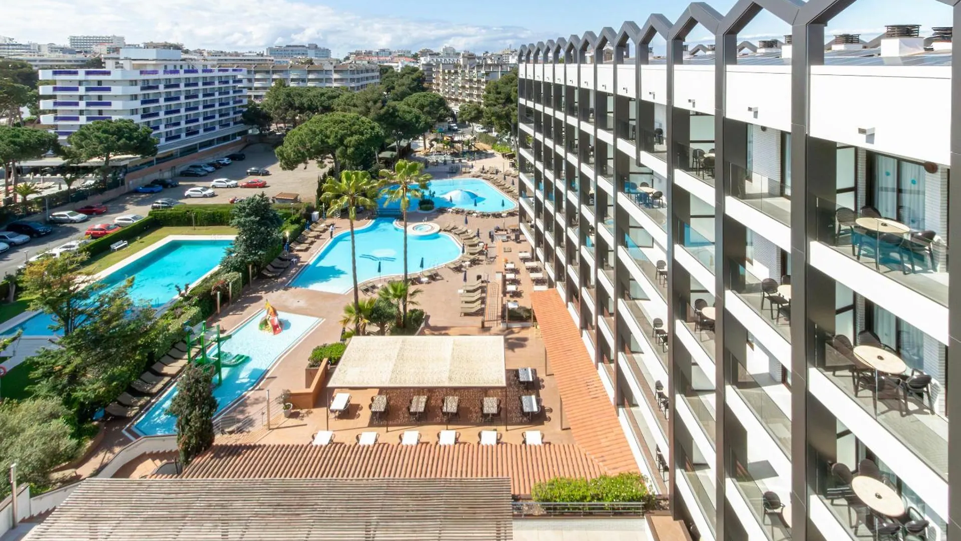 Golden Avenida Family Suites 4* Salou 4*,  Spain